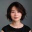 用户李女士头像，短发时尚女性，音乐发烧友